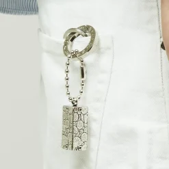 Cage Bozart key ring silver