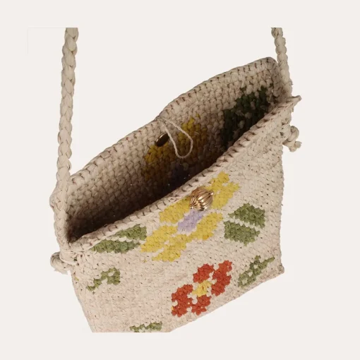 Cell phone pouch raffia