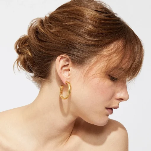 Milo hoop earrings gold