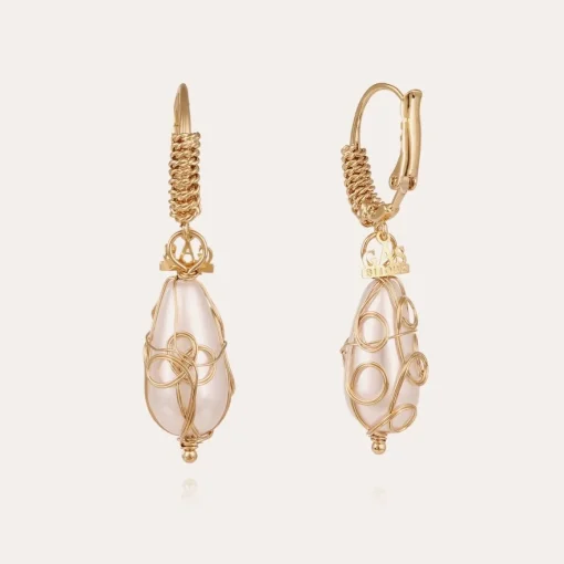 Tao Biwa earrings small size gold